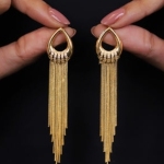 red earrings for women Profile Picture