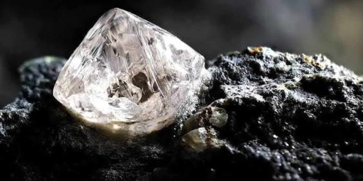 The actual Long lasting Elegance as well as Which means associated with Diamond